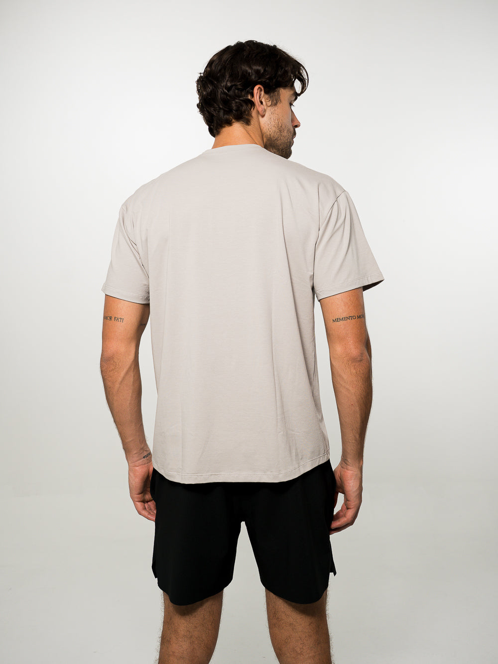 DISRUPTIVE COOL TOUCH COTTON T-SHIRT LIGHT BROWN