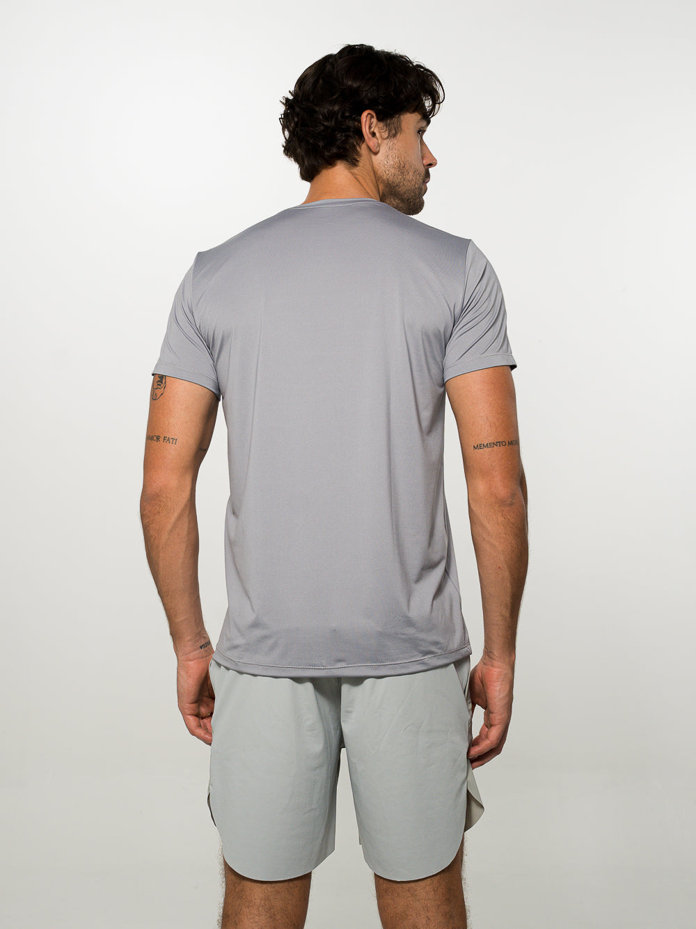 Camiseta Tela Fria Basica Gris Claro