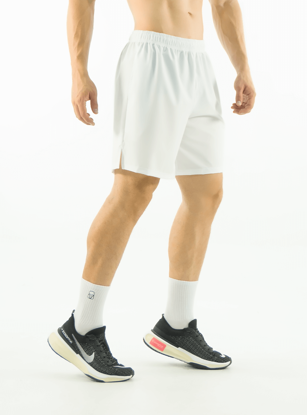 BASIC WHITE SHORTS