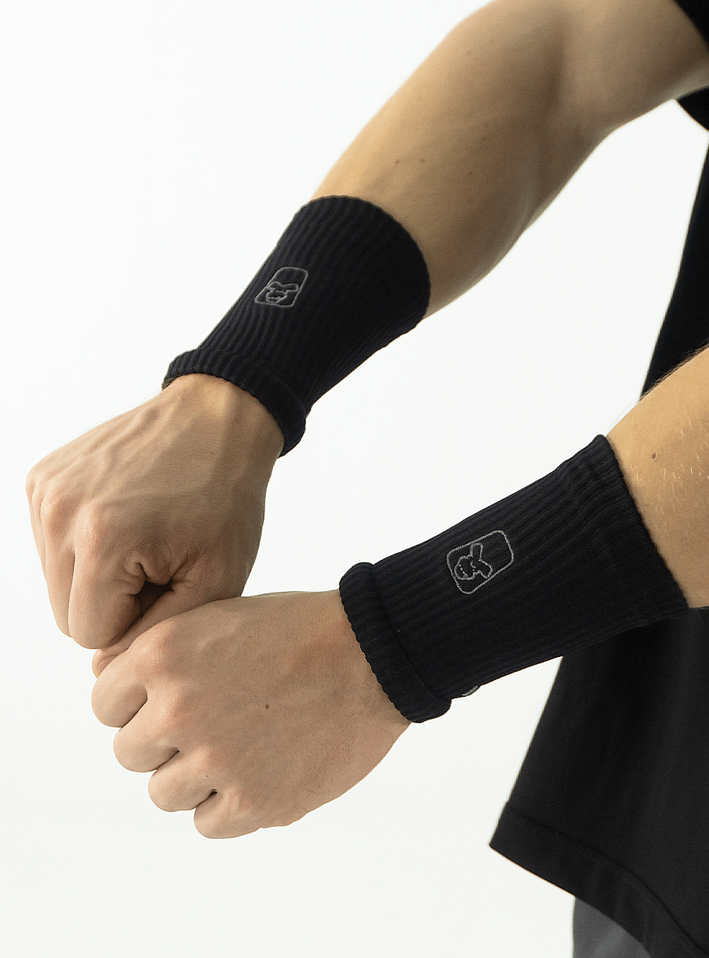 BLACK WRIST BANDS